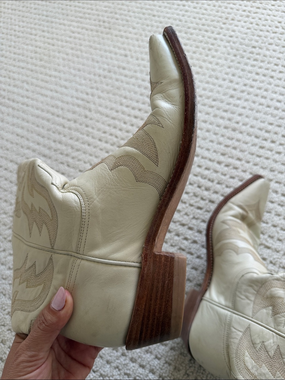 Authentic Lucchese Cream Western Cowboy Boots - Picture 7 of 7